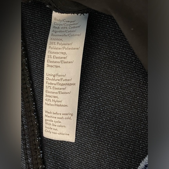 SPANX® Jean-ish Ankle Leggings Size Medium - Picture 10 of 11